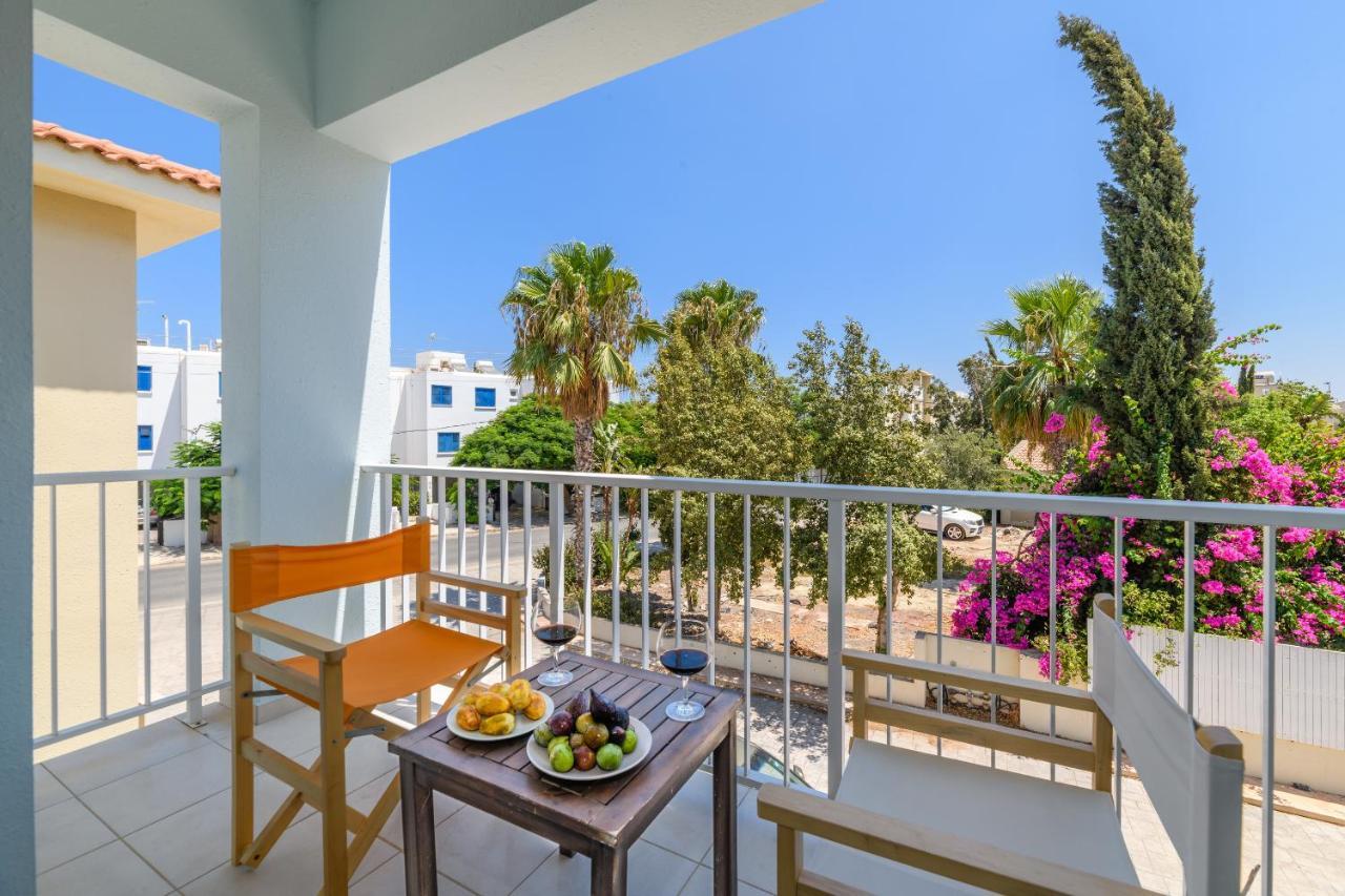 Villa Lela Serena By Ezoria Villas プロタラス エクステリア 写真